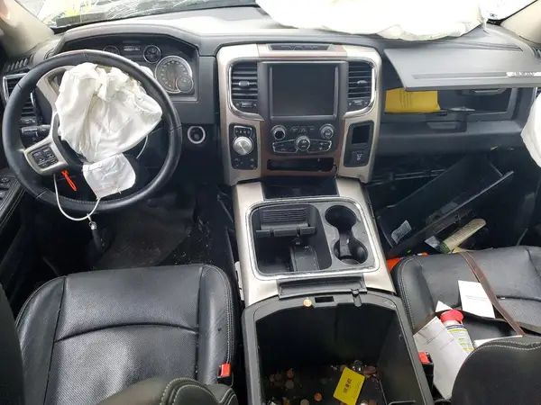 1C6RR7NT2HS852107 2017 DODGE RAM - Image 8