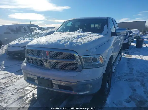 1C6RR7VT8JS212005 2018 DODGE RAM - Image 2