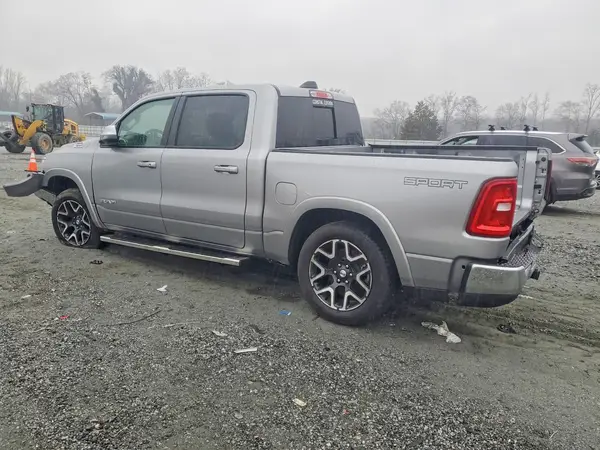 1C6SRFJP6SN519113 2025 DODGE RAM - Image 2