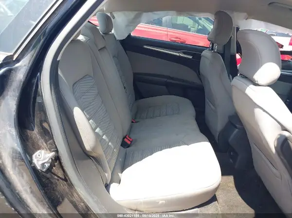 1FA6P0G70G5100692 2016 FORD FUSION - Image 8
