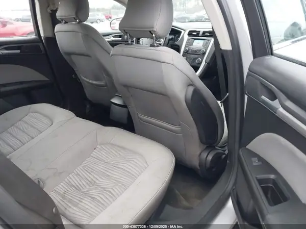 1FA6P0G70G5110896 2016 FORD FUSION - Image 8