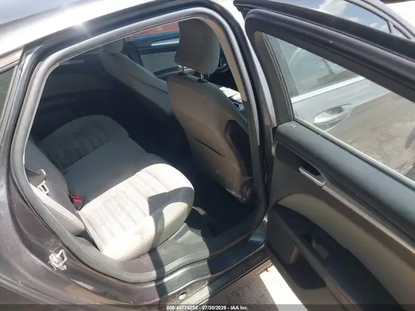 1FA6P0G70G5123258 2016 FORD FUSION - Image 8