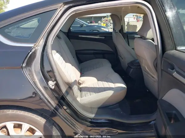 1FA6P0G71G5100670 2016 FORD FUSION - Image 8