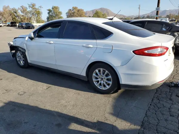 1FA6P0G72G5134472 2016 FORD FUSION - Image 2