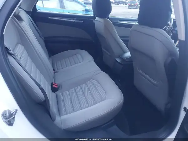 1FA6P0G74G5121531 2016 FORD FUSION - Image 8