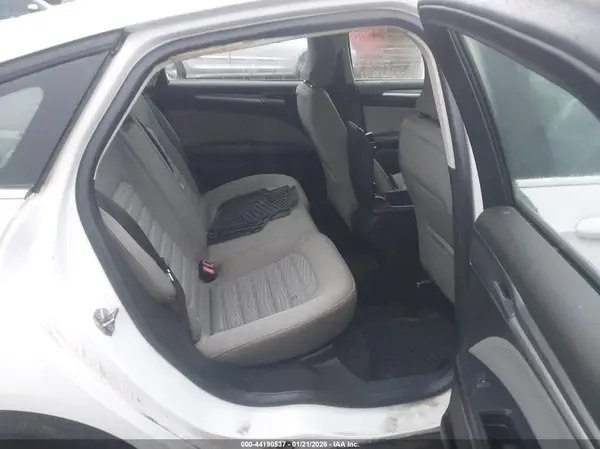 1FA6P0G74G5132545 2016 FORD FUSION - Image 8