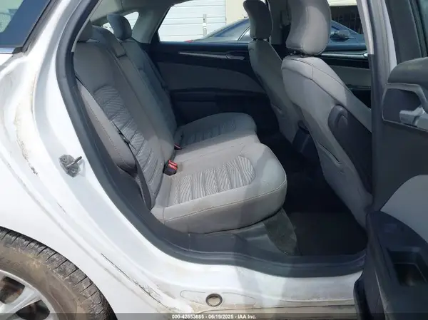 1FA6P0G75G5113776 2016 FORD FUSION - Image 8