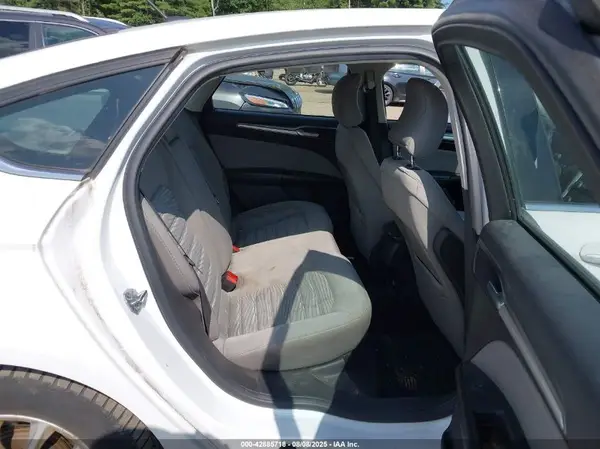 1FA6P0G77G5135990 2016 FORD FUSION - Image 8