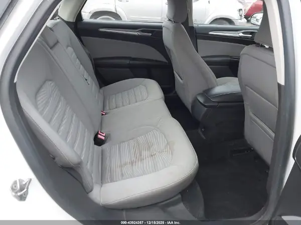 1FA6P0G78G5122276 2016 FORD FUSION - Image 8