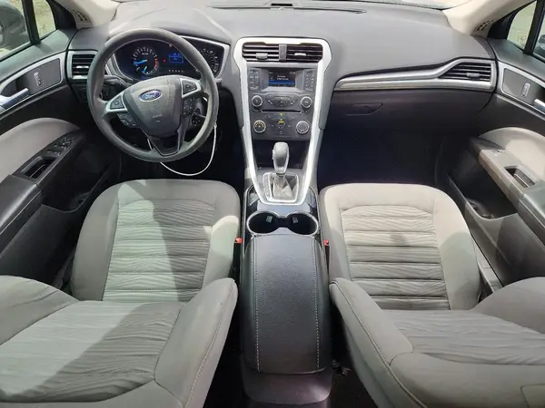 1FA6P0G7XG5125387 2016 FORD FUSION - Image 8