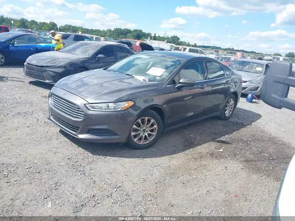 1FA6P0G7XG5126149 2016 FORD FUSION - Image 2