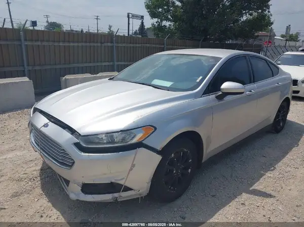 1FA6P0G7XG5126362 2016 FORD FUSION - Image 2