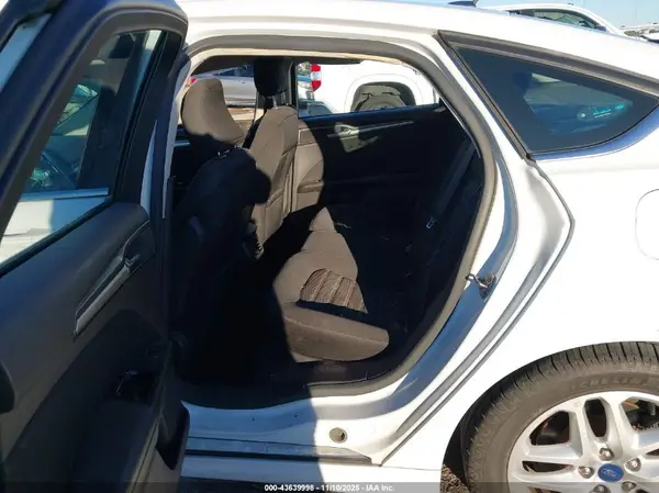 1FA6P0H71G5115779 2016 FORD FUSION - Image 8