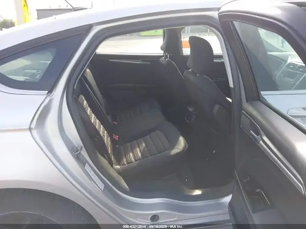 1FA6P0H72G5106069 2016 FORD FUSION - Image 8
