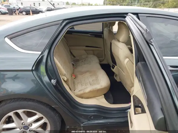 1FA6P0H72G5109778 2016 FORD FUSION - Image 8