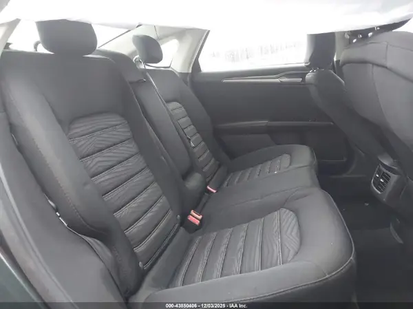 1FA6P0H72G5110624 2016 FORD FUSION - Image 8