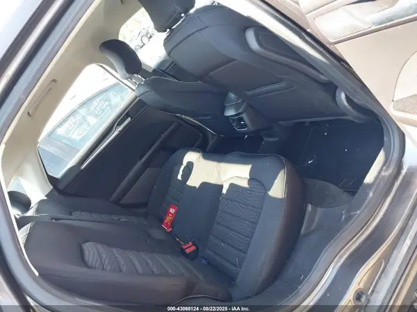 1FA6P0H72G5112020 2016 FORD FUSION - Image 8