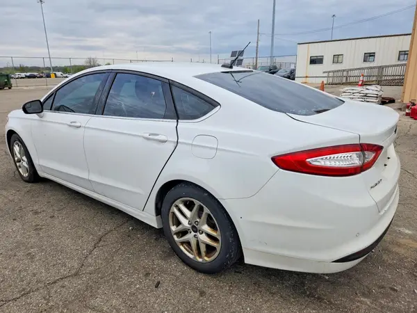 1FA6P0H72G5119338 2016 FORD FUSION - Image 2