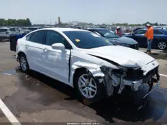 1FA6P0H72G5135555 2016 FORD FUSION