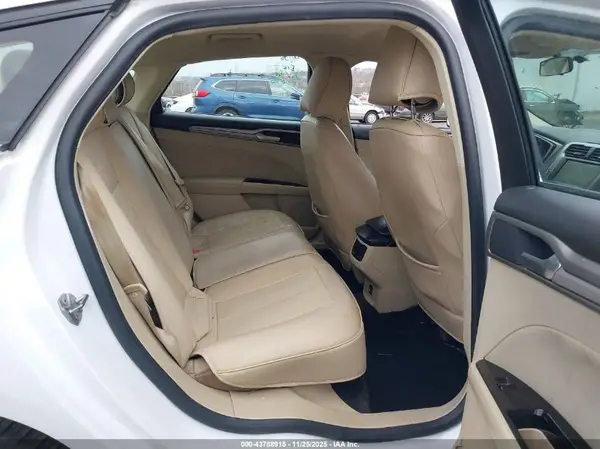 1FA6P0H73G5121552 2016 FORD FUSION - Image 8
