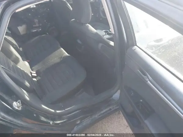 1FA6P0H74G5122032 2016 FORD FUSION - Image 8
