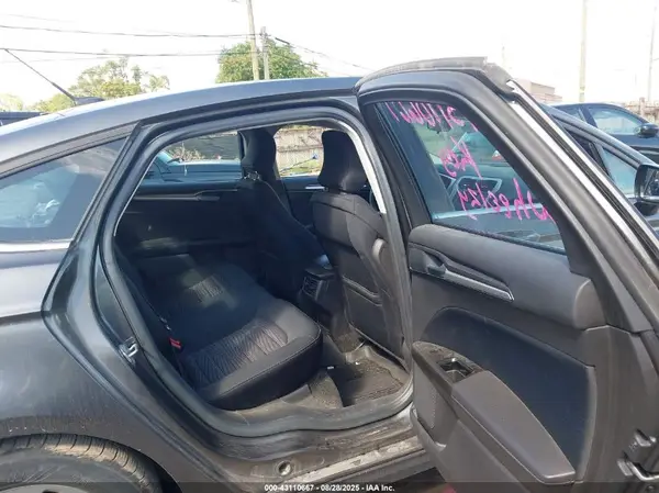 1FA6P0H75G5102758 2016 FORD FUSION - Image 8