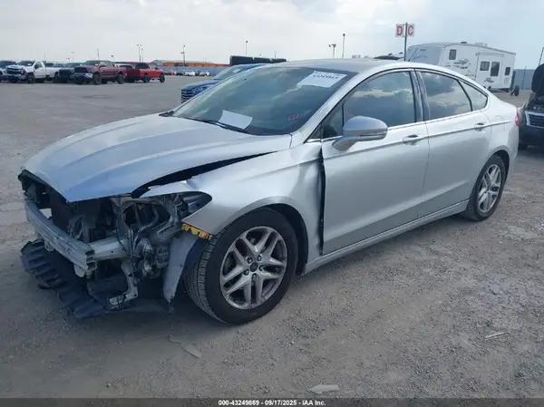 1FA6P0H75G5106177 2016 FORD FUSION - Image 2