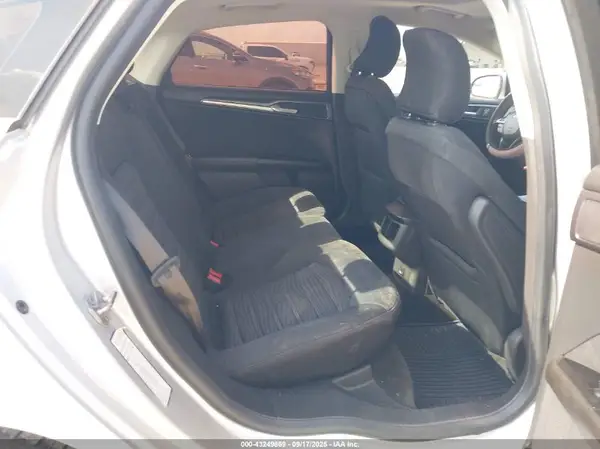 1FA6P0H75G5106177 2016 FORD FUSION - Image 8