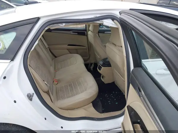 1FA6P0H75G5126736 2016 FORD FUSION - Image 8