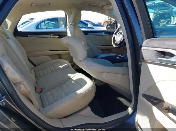 1FA6P0H76G5114515 2016 FORD FUSION - Image 8