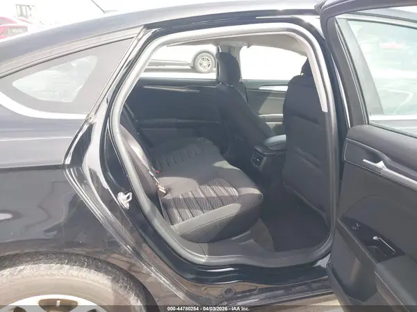 1FA6P0H76G5121884 2016 FORD FUSION - Image 8