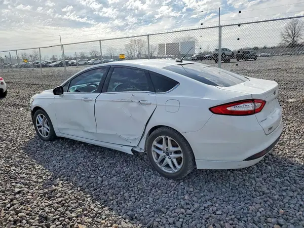1FA6P0H76G5132478 2016 FORD FUSION - Image 2