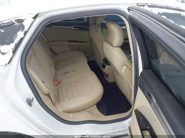 1FA6P0H77G5102468 2016 FORD FUSION - Image 8