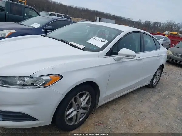 1FA6P0H79G5125427 2016 FORD FUSION - Image 2