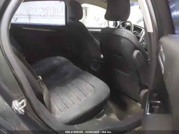 1FA6P0H7XG5100150 2016 FORD FUSION - Image 8