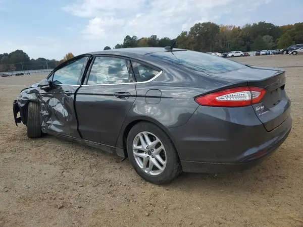 1FA6P0H7XG5101041 2016 FORD FUSION - Image 2