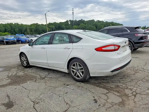 1FA6P0H7XG5101668 2016 FORD FUSION - Image 2
