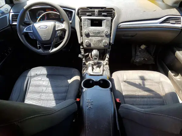1FA6P0H7XG5105252 2016 FORD FUSION - Image 8
