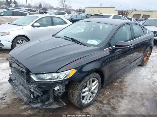 1FA6P0H7XG5109124 2016 FORD FUSION - Image 2