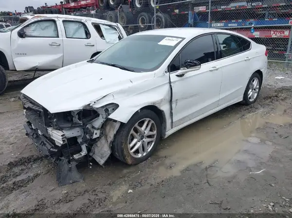 1FA6P0H7XG5119815 2016 FORD FUSION - Image 2