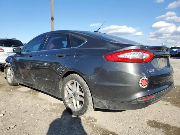 1FA6P0H7XG5122035 2016 FORD FUSION - Image 2