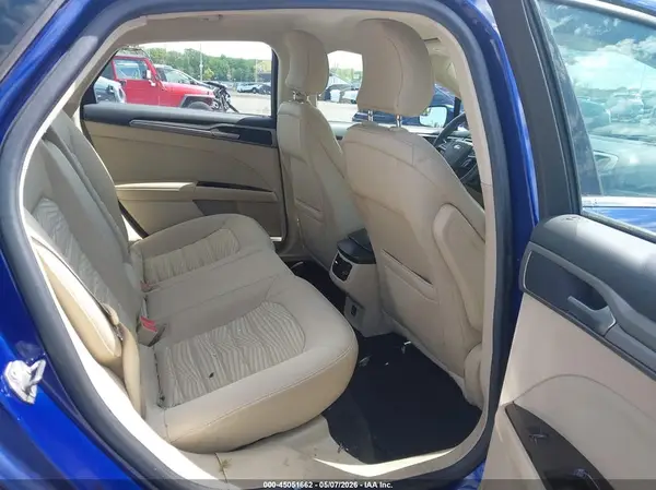 1FA6P0H7XG5123525 2016 FORD FUSION - Image 8