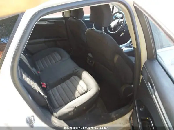 1FA6P0H7XG5127736 2016 FORD FUSION - Image 8