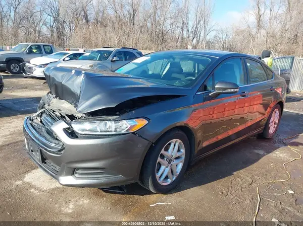 1FA6P0H7XG5131365 2016 FORD FUSION - Image 2