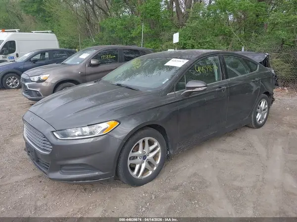 1FA6P0H7XG5131981 2016 FORD FUSION - Image 2