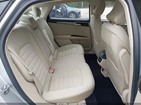 1FA6P0HD1G5106232 2016 FORD FUSION - Image 8
