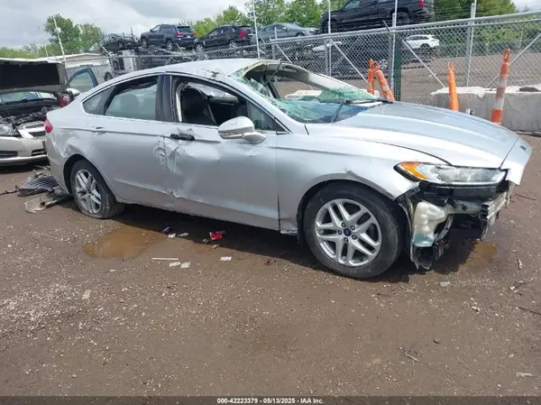 1FA6P0HD1G5128697 2016 FORD FUSION - Image 1
