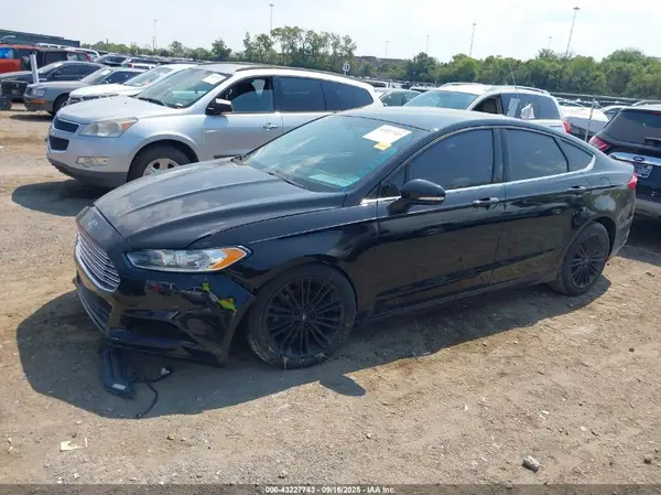 1FA6P0HD2G5126747 2016 FORD FUSION - Image 2