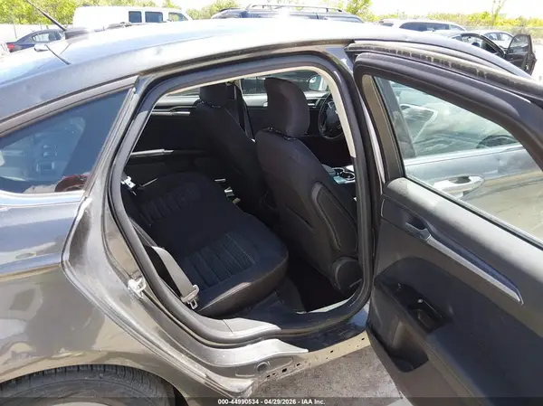 1FA6P0HD2G5132743 2016 FORD FUSION - Image 8