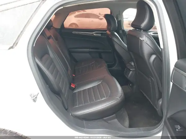 1FA6P0HD5G5135183 2016 FORD FUSION - Image 8